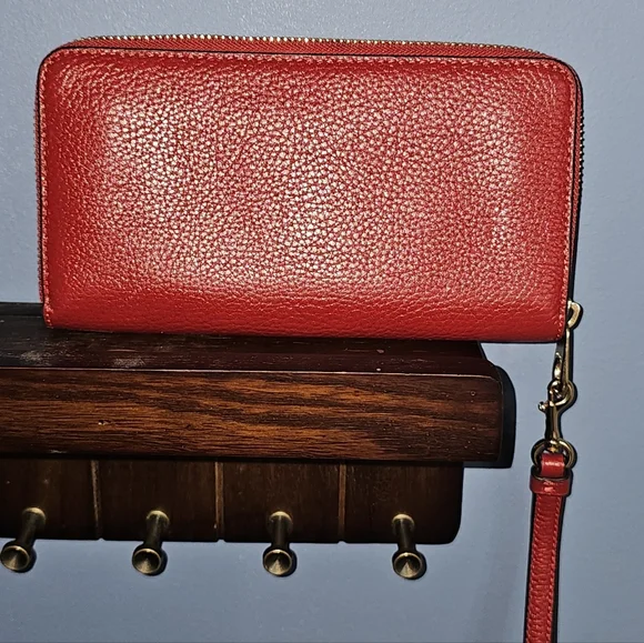 Coach Red Leather Clutch - Picture 3 of 6